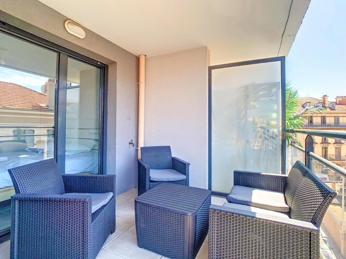 2P Cannes Centre-Ville Terrasse Eksteriør bilde